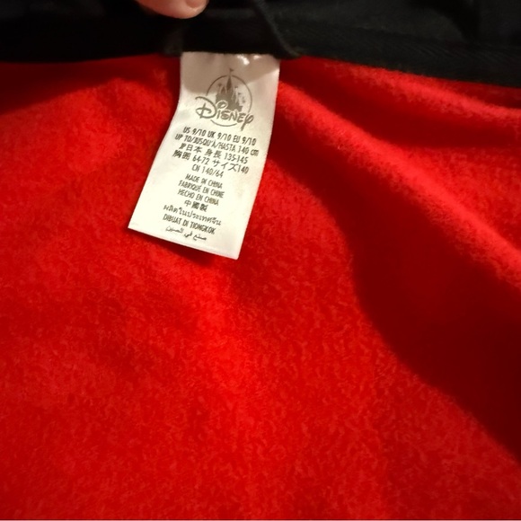 NWOT Disney Store Red zip up Hoodie with Minnie Mouse Design Size 9/10 Girls - Picture 4 of 6